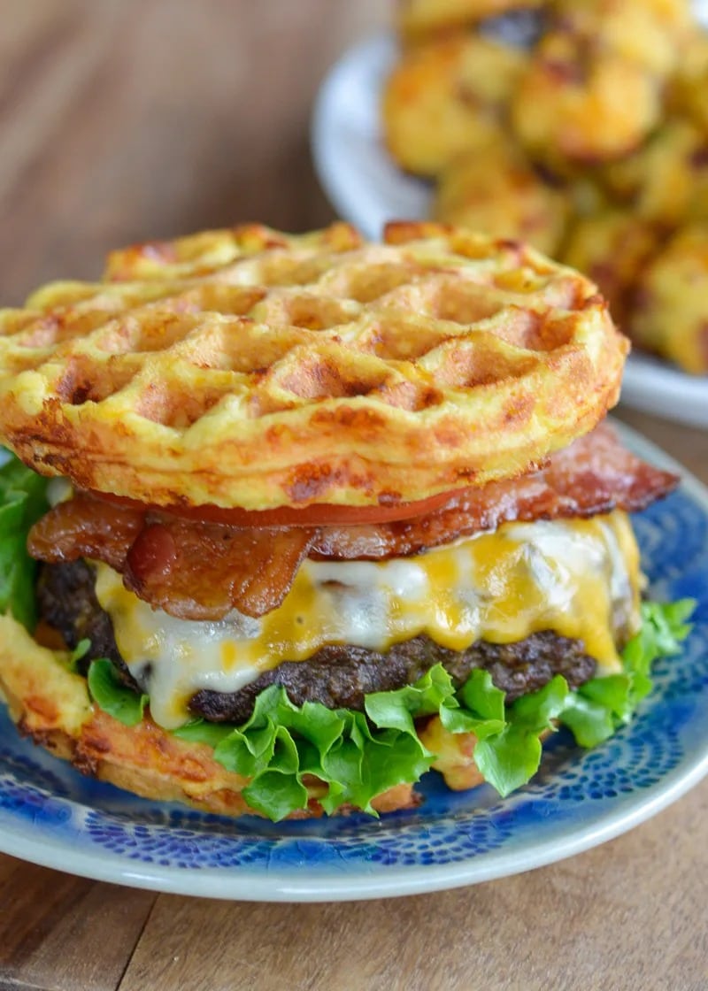 https://www.maebells.com/everything-you-need-to-know-about-chaffles/keto-bacon-cheeseburger-7/
