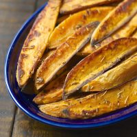 Rosemary Garlic Sweet Potato Wedges - Maebells