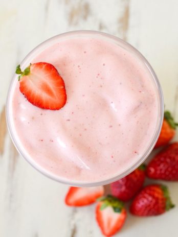 This Strawberry Banana Smoothie is packed with good-for-you ingredients, but it tastes just like a milkshake! Perfect for breakfast or as a snack.