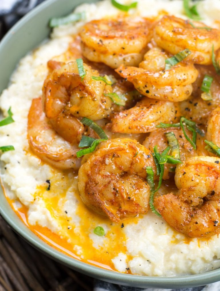 Keto Shrimp and Grits (under 5 net carbs) - Maebells