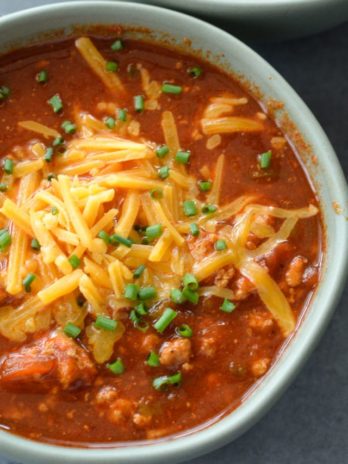 This Instant Pot No Bean Chili is loaded with ground beef, tomatoes and spices! This keto-friendly chili recipe has just 15 minutes cooking time and about 8 net carbs per serving!