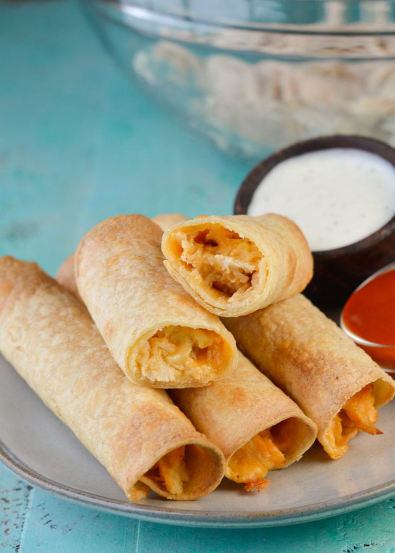 Buffalo Chicken Taquitos - Maebells