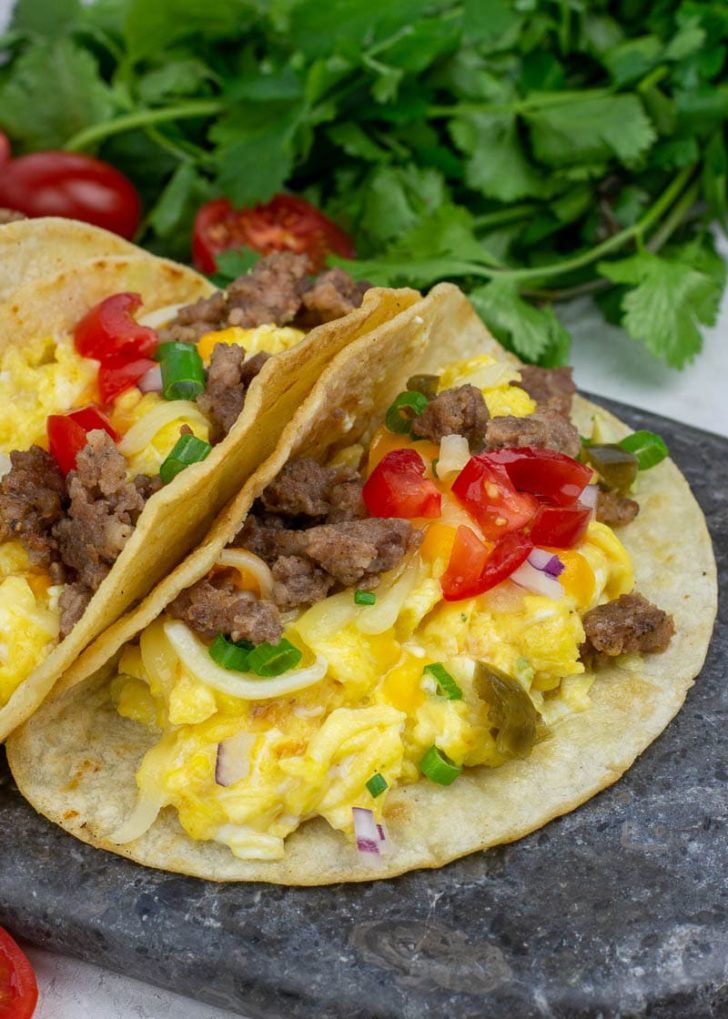 Easy Breakfast Tacos - Maebells