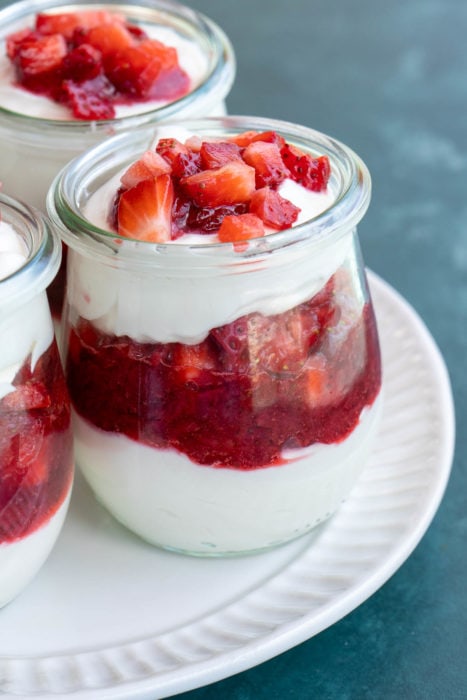 Strawberry Cheesecake Jars - Maebells