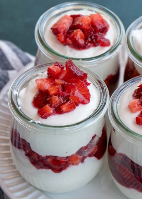 Strawberry Cheesecake Jars - Maebells