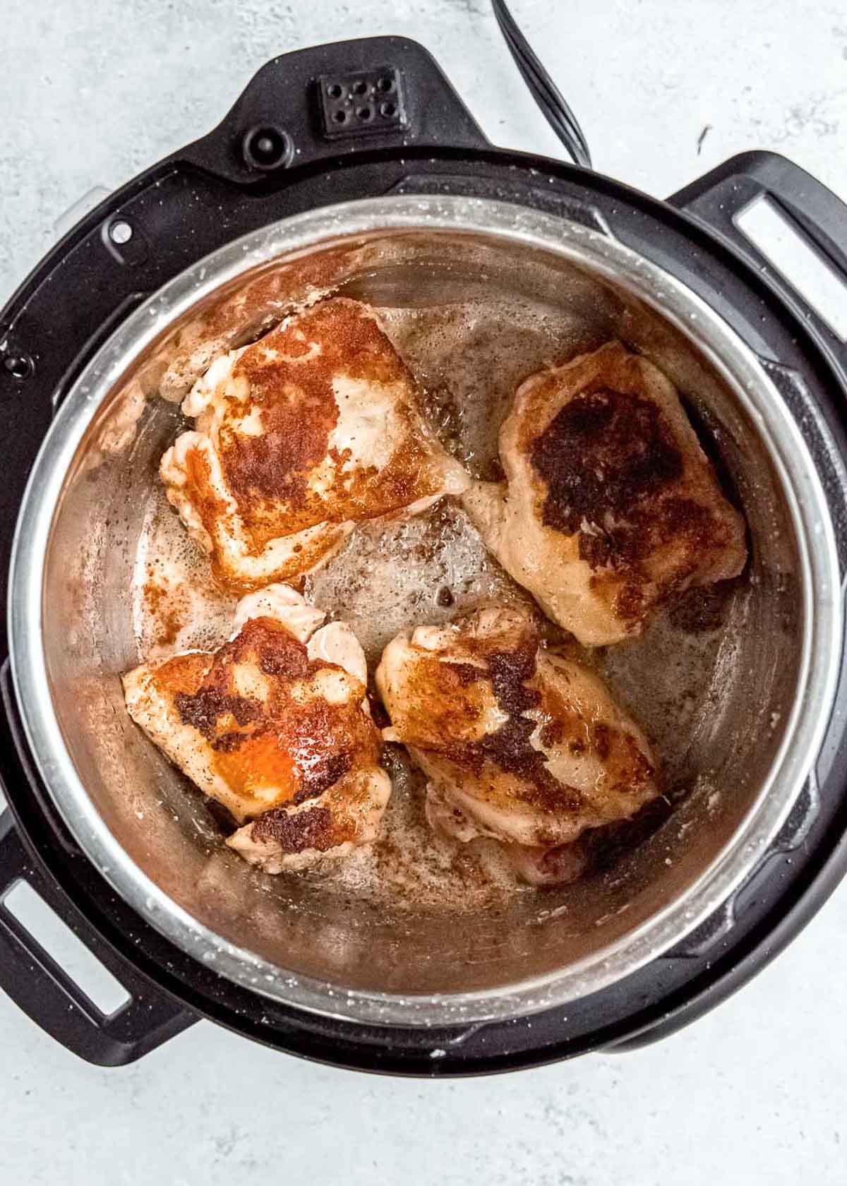 browned chicken thighs in instant pot