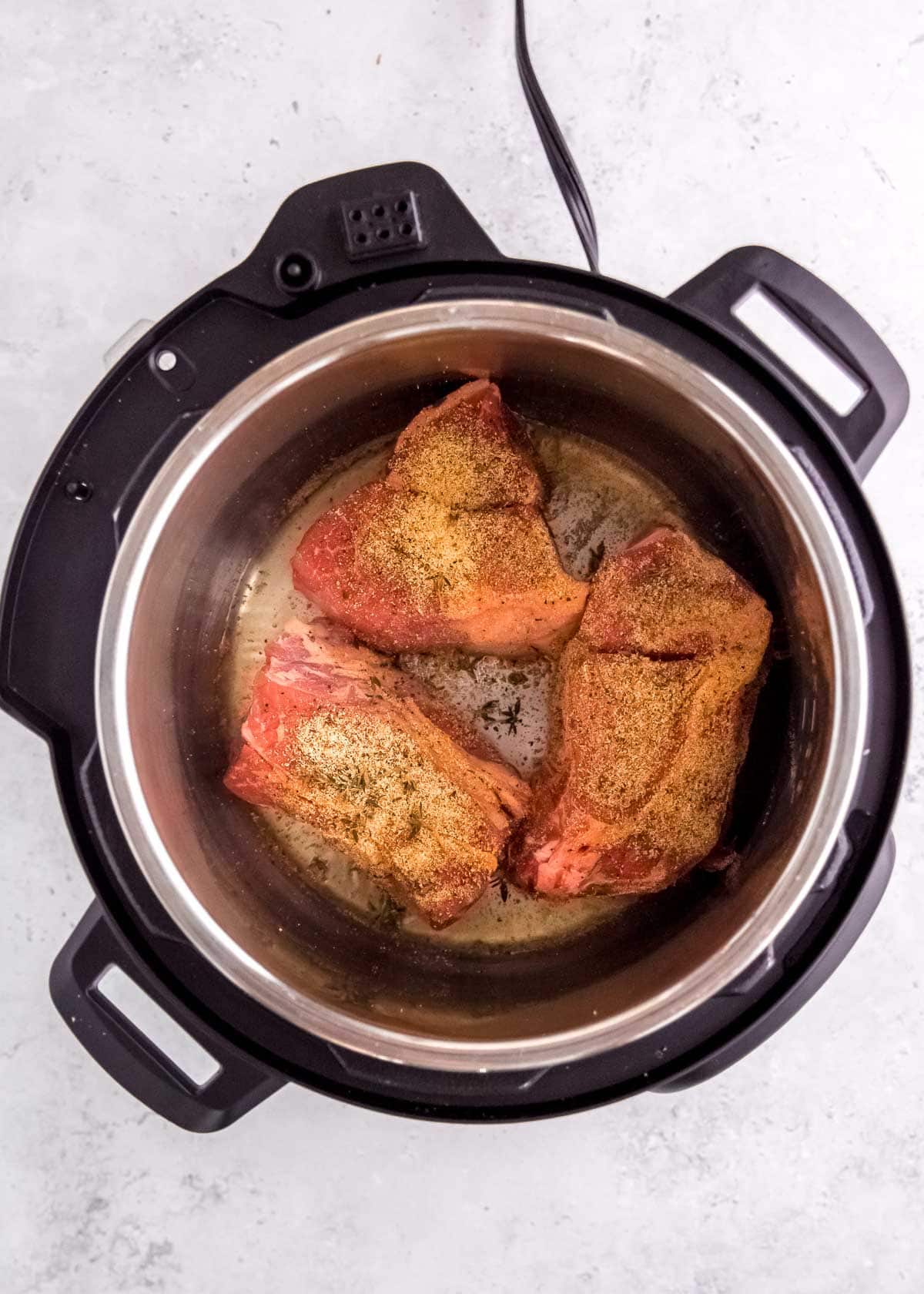 seasoned roast in instant pot