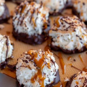 macaroons with chocolate and caramel