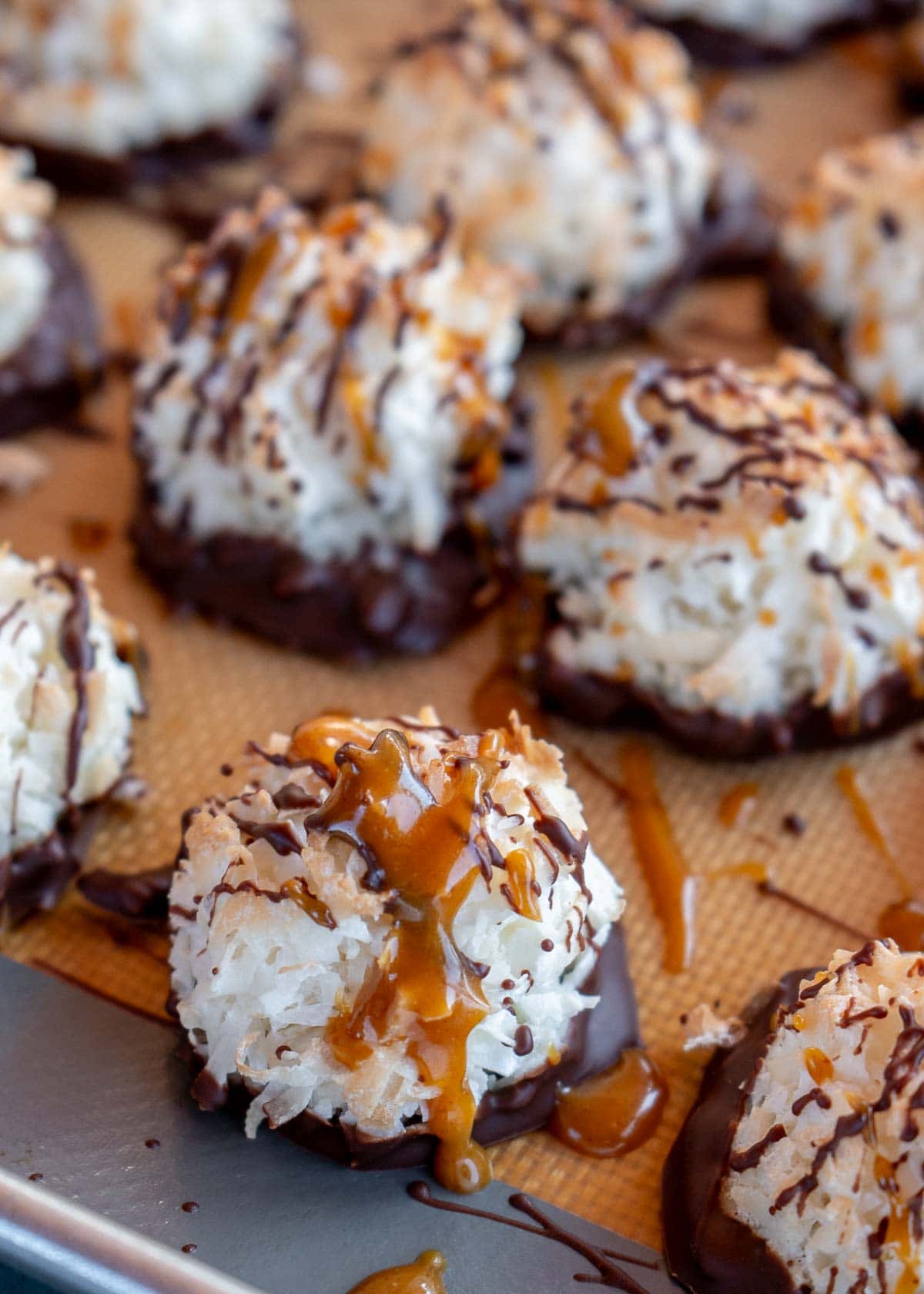 macaroons with chocolate and caramel