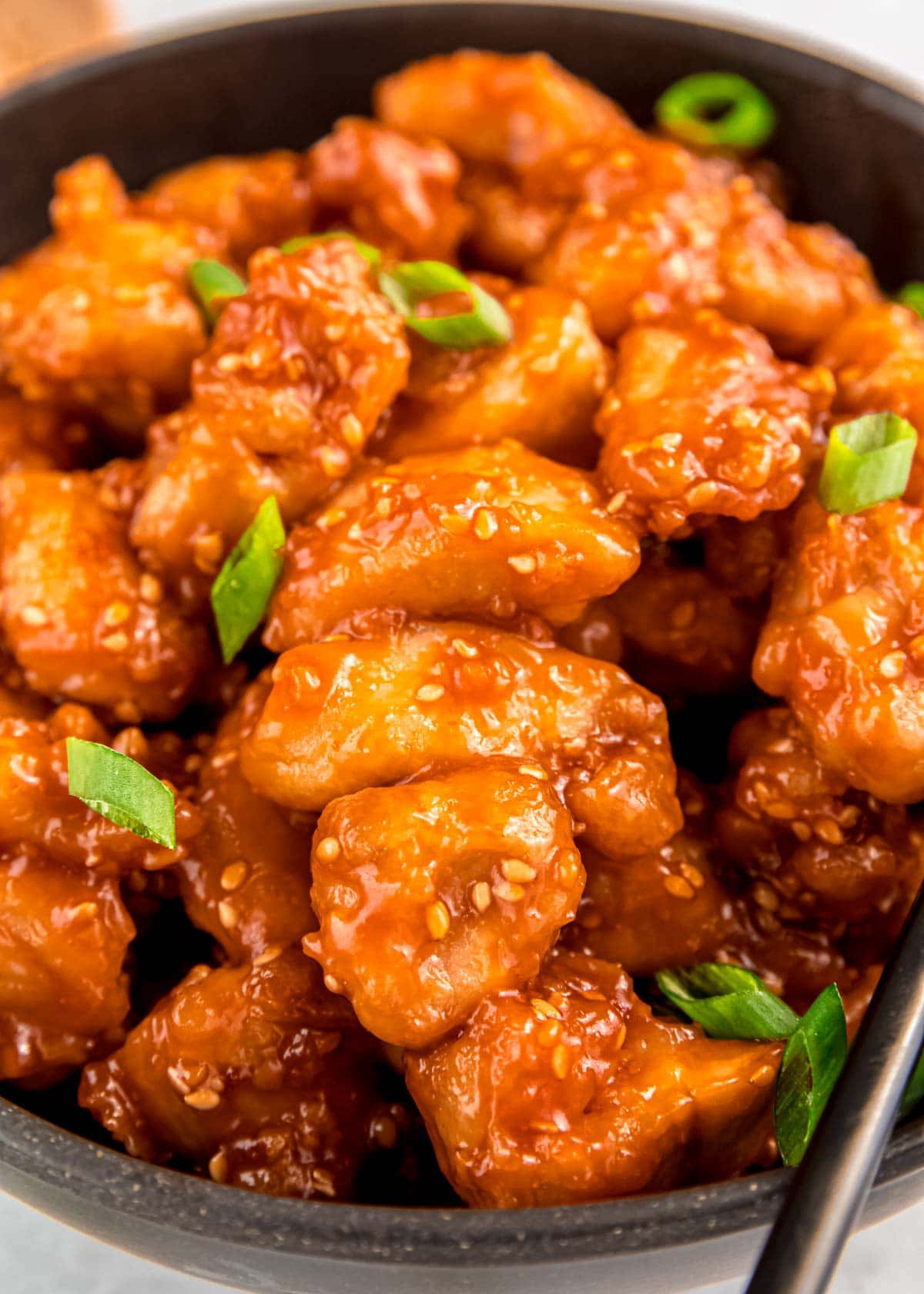 close up image of sesame chicken