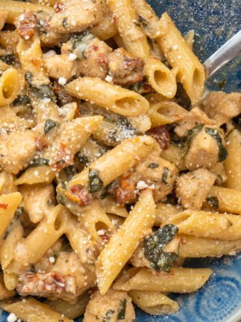 close up image of tuscan chicken pasta