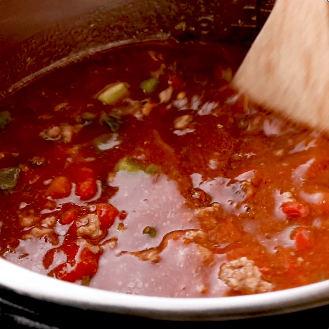 no bean chili being stirred in instant pot